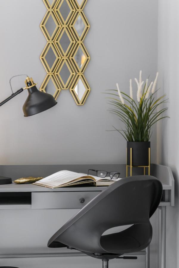 Chociszewskiego By Renters Apartamento